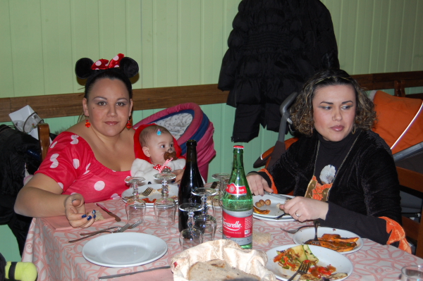 Amici di Tony e Mary 0001.JPG